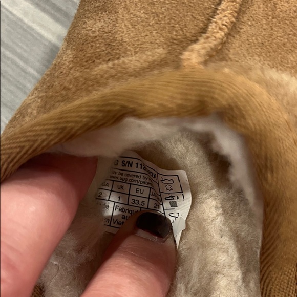 UGG Chestnut Suede Shearling Slides - Picture 4 of 4